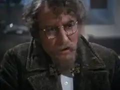 Пуаро Агаты Кристи 1 сезон 1 серия